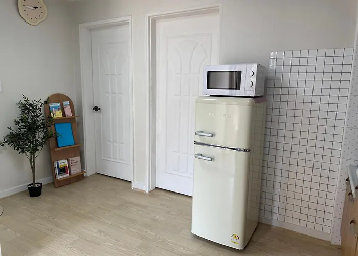 Near Ktx Station #5min Walk #up To 5 Guests *